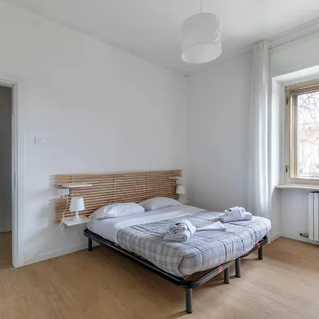 Lägenhet Casa Graziella - A 2 Passi Dal Centro E Stazione Di *