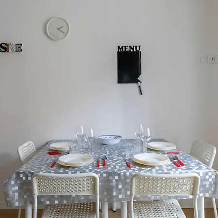 Casa Graziella - A 2 Passi Dal Centro E Stazione Di *