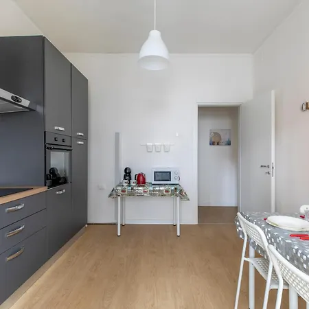 Casa Graziella - A 2 Passi Dal Centro E Stazione Di *