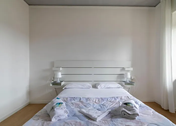 Appartamento Casa Graziella - A 2 Passi Dal Centro E Stazione Di *
