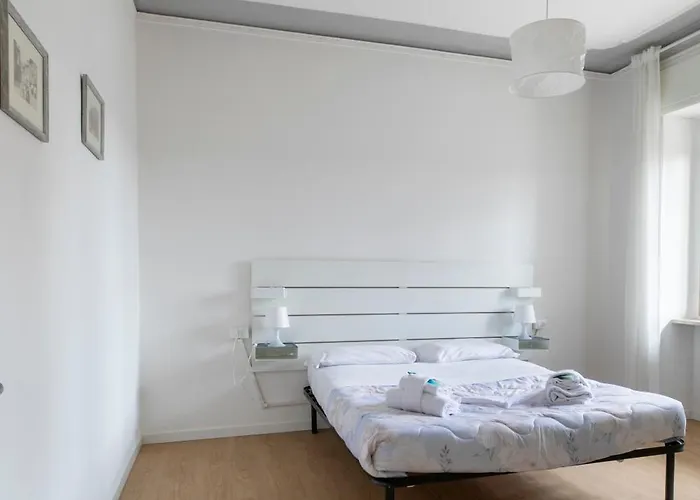 Casa Graziella - A 2 Passi Dal Centro E Stazione Di Appartamento *