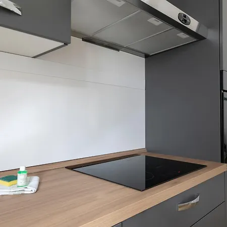 Casa Graziella - A 2 Passi Dal Centro E Stazione Di 아파트 *